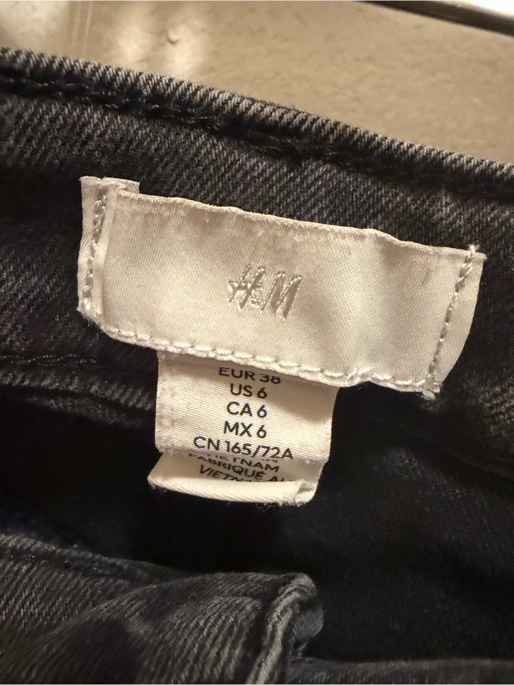 H&M Black Frayed Hem Denim Shorts - Picture 2 of 3